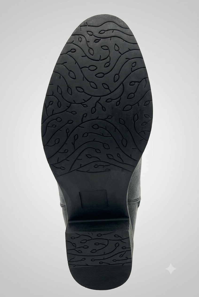 Women's Black Boot AT2632